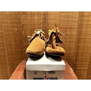 Minnetonka 692 Women's Moccasin US 7.5 Fringe Hardsole Brown Suede